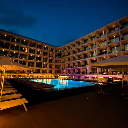Hotell Eleana 3*